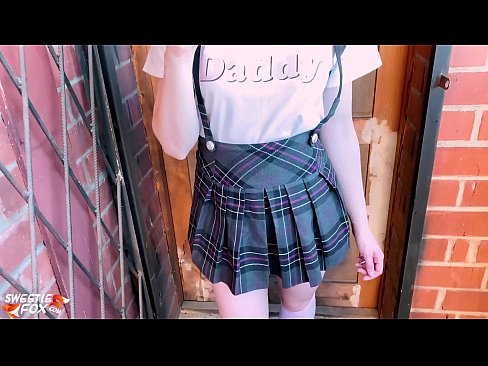 ❤️ Schoolgirl sûget har lul djip en neukt ynstee fan klassen. ❤❌ Anale fideo by porno fy.hotpornphotos.ru