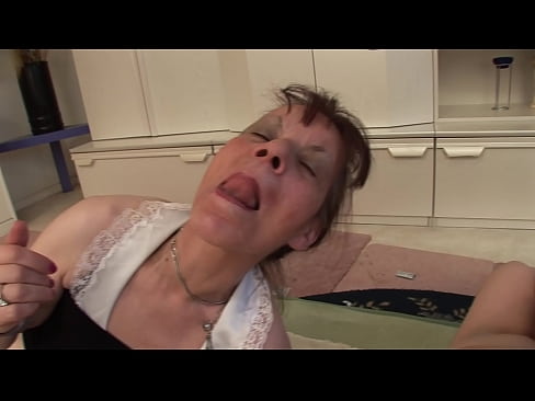 ❤️ Twa beppes en ien pake hawwe in trijetal ❤❌ Anale fideo by porno fy.hotpornphotos.ru