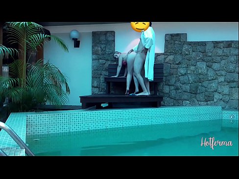 ❤️ Baas noeget faam nei it swimbad, mar koe net wjerstean in hot ❤❌ Anale fideo by porno fy.hotpornphotos.ru